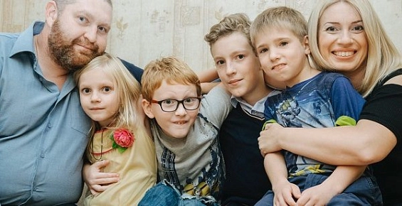 Фонд Тимченко проводит конкурс дневников приёмных семей, воспитывающих детей с ограниченными...